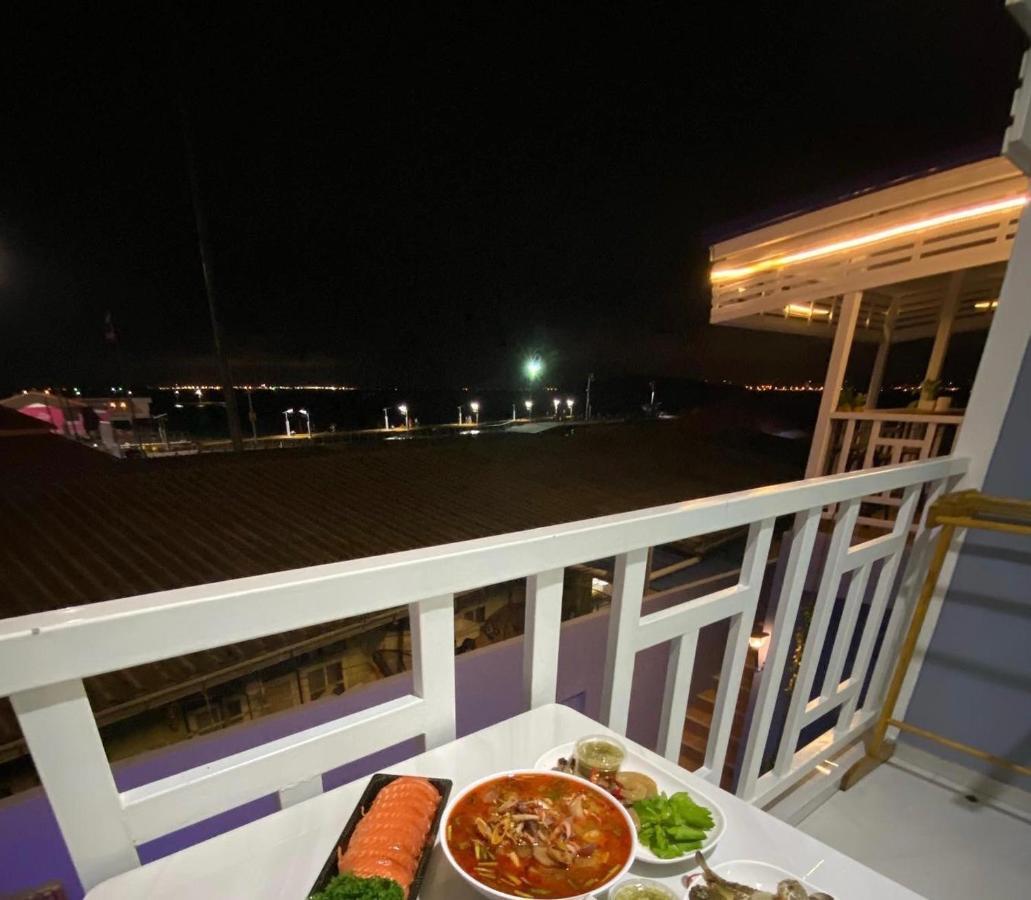 Baan Tipsukon Bed & Breakfast Ko Lan Eksteriør bilde