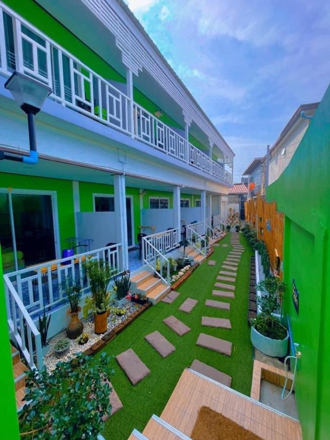 Baan Tipsukon Bed & Breakfast Ko Lan Eksteriør bilde