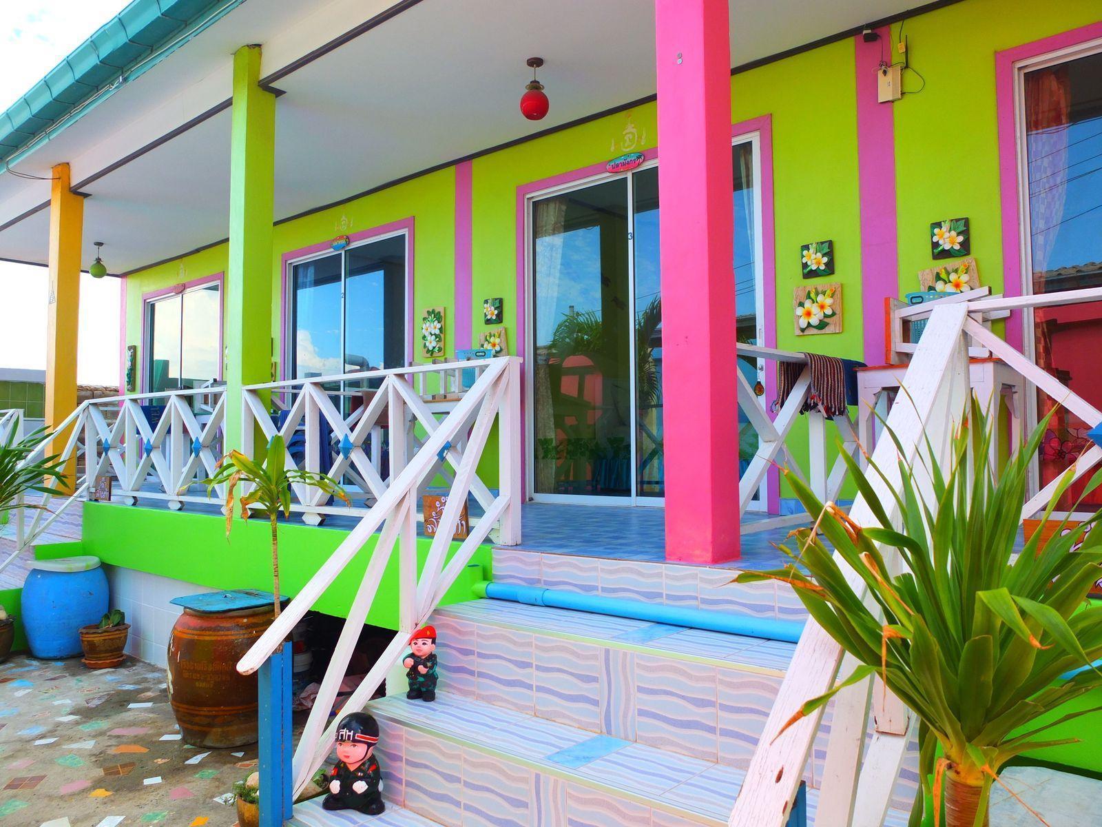 Baan Tipsukon Bed & Breakfast Ko Lan Eksteriør bilde